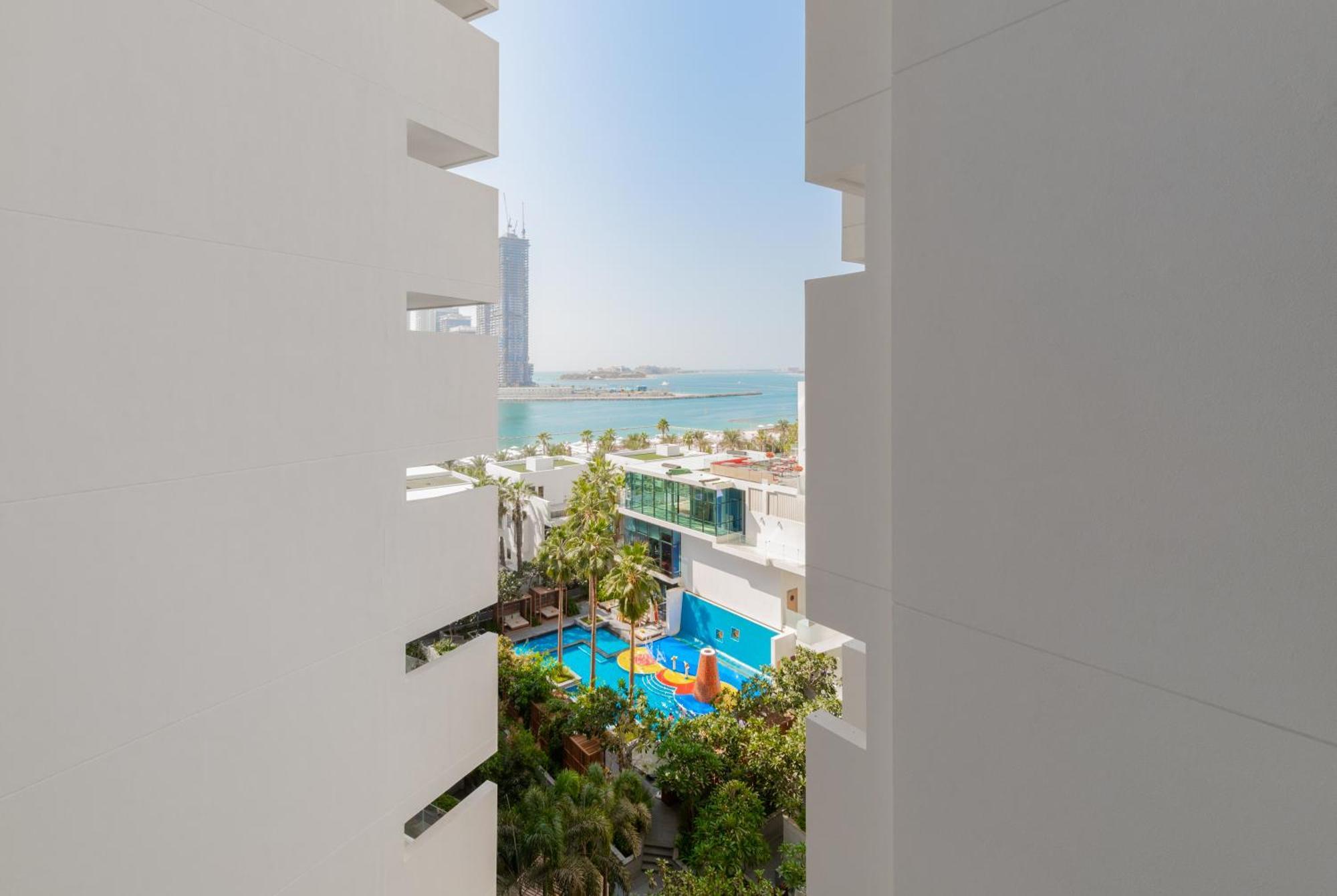 Eden'S Homes & Villas - Five Palm Residences Дубай Экстерьер фото