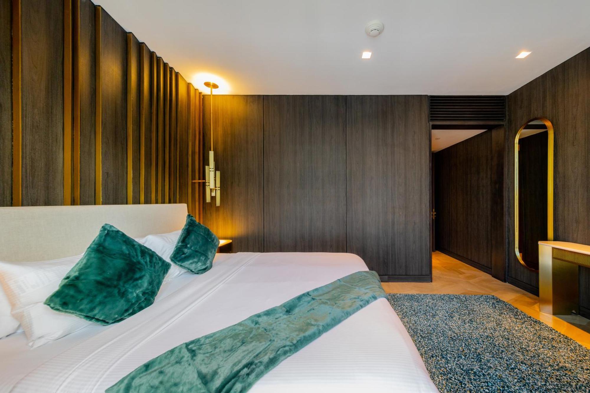 Eden'S Homes & Villas - Five Palm Residences Дубай Номер фото